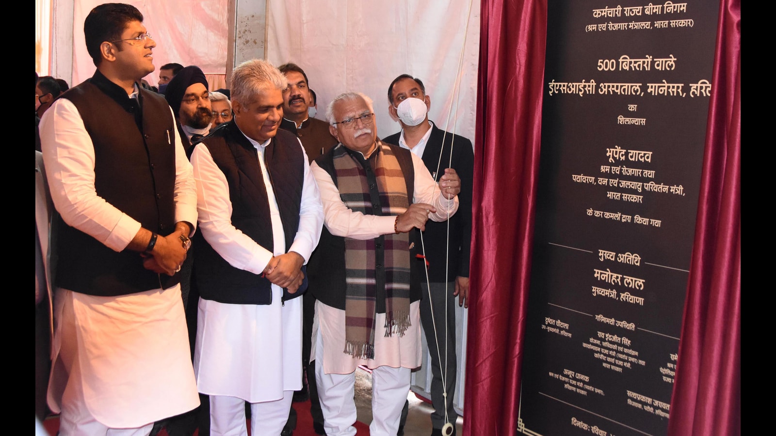 Haryana CM lays foundation of 500 bed ESIC hospital Projects